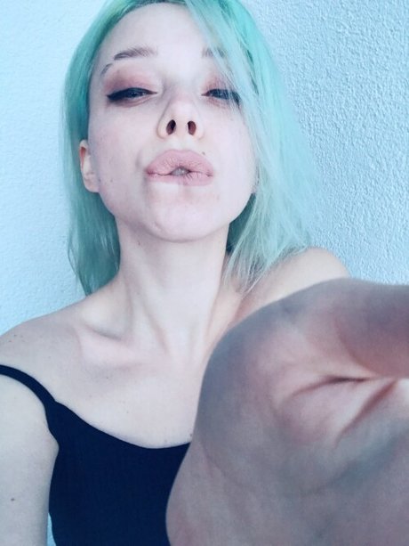 Malvinamoney naked onlyfans