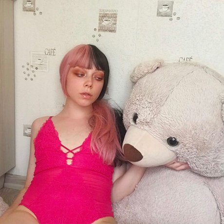 Malvinamoney onlyfans desnuda