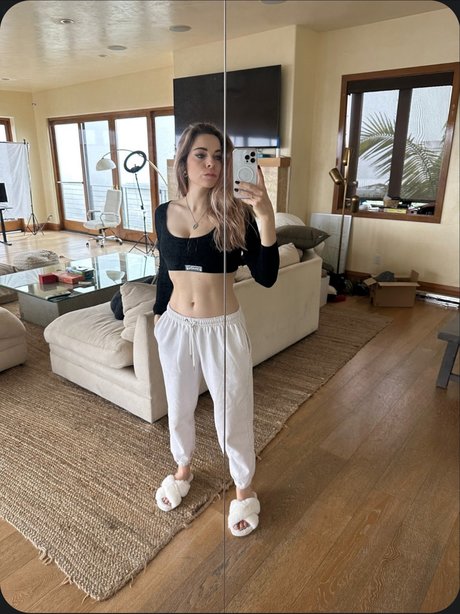 beach bunny onlyfans beautiful porn pic