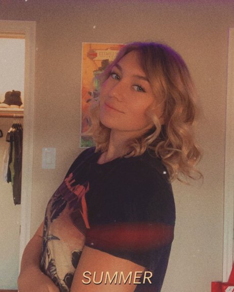 petite onlyfans nude print