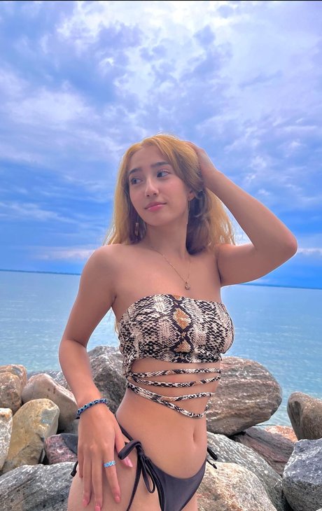 teen cumshot onlyfans beautiful nude view