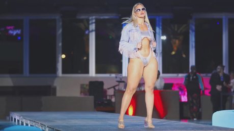 Marissa Dubois_ onlyfans model