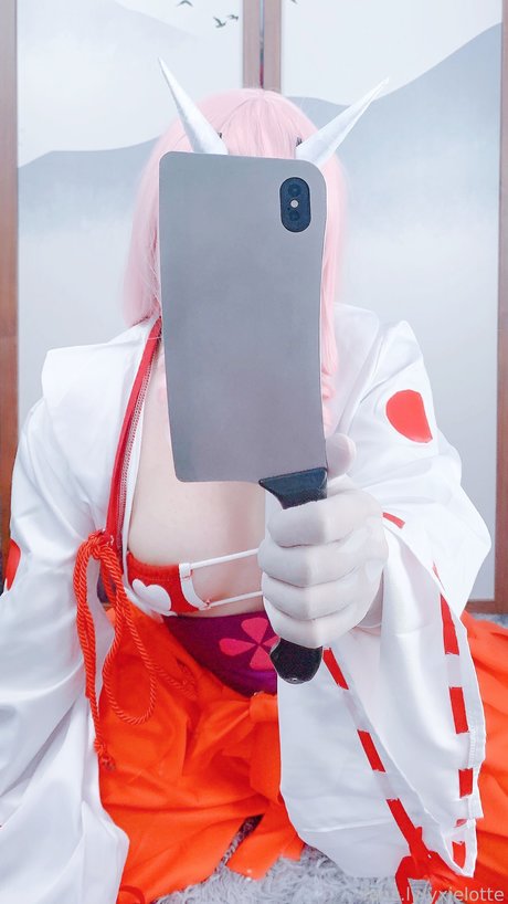 Yaxie Lotte nude onlyfans leak