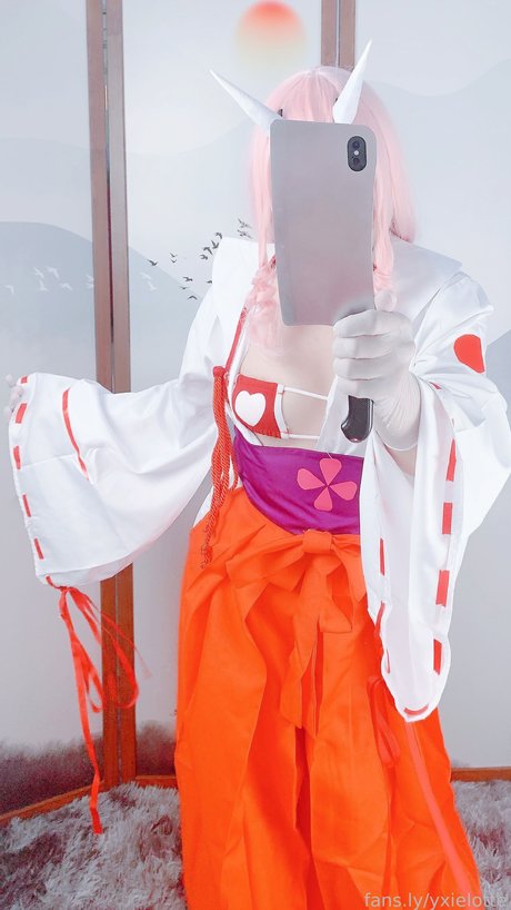 Yaxie Lotte onlyfans sex