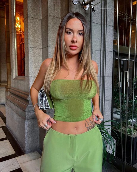 Lacey Montgomery naked only fans