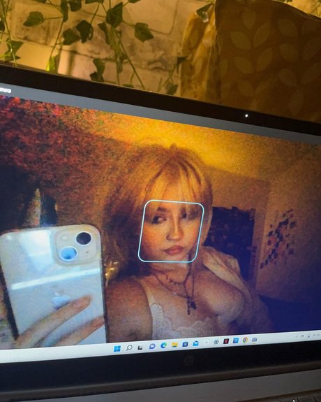 M Ae 3 onlyfans pics leaked