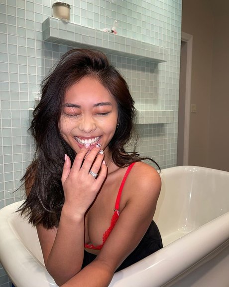 Isis Chu onlyfans xxx