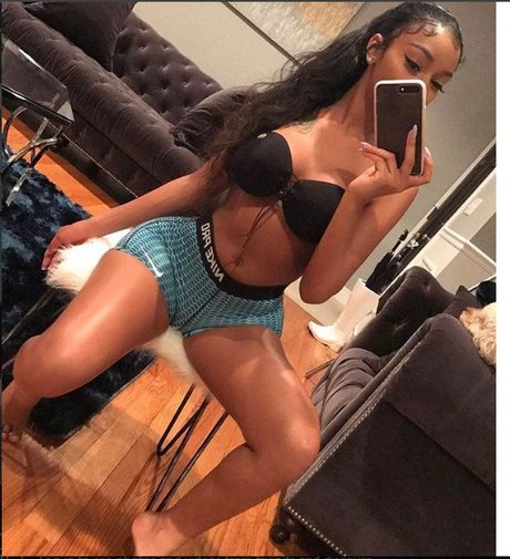 Ashley Burgos Profile image