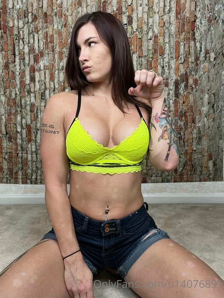 bbc pawg onlyfans beautiful naked shots