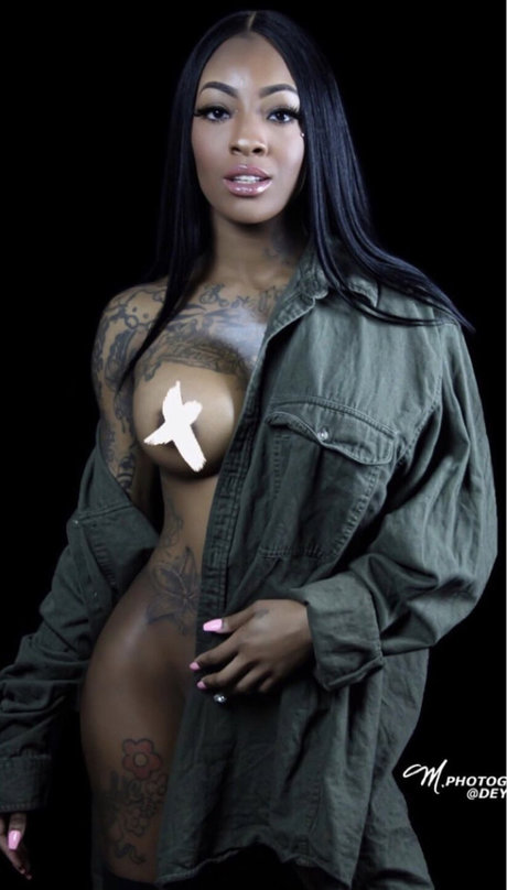 dm onlyfans hot sex artwork