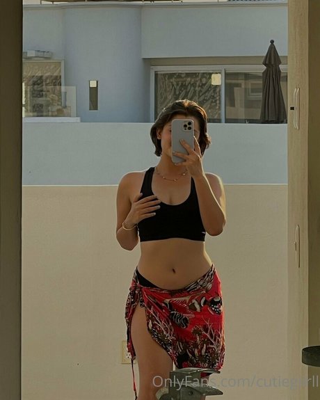 Mariana Castro onlyfans page