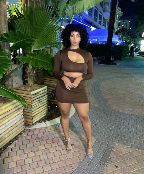 God Beth feet onlyfans