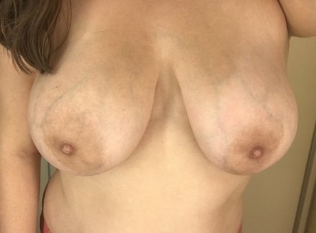 Isthissexy leaks only fans