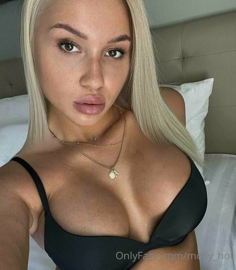 molly hot on onlyfans