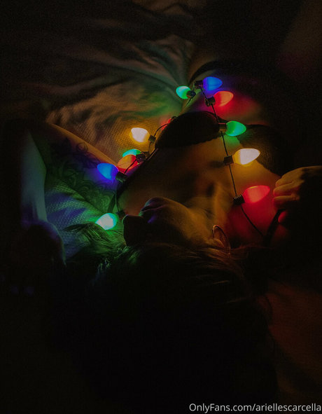 Arielle Scarcella onlyfans content