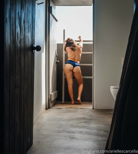 Arielle Scarcella onlyfans xx