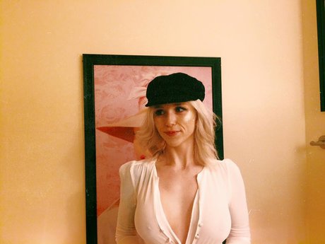 Catsandcookies onlyfans content