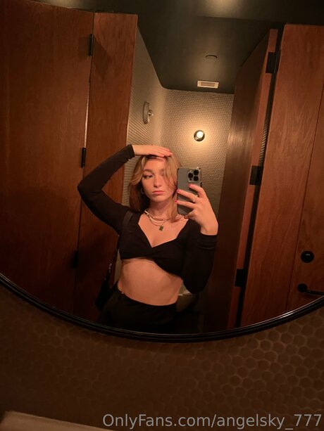Angelsky 777 onlyfans leaks naked