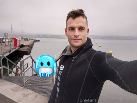 Cheddahbounce strip onlyfans