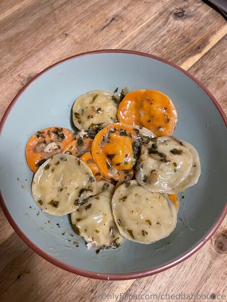 Cheddahbounce onlyfans leaka