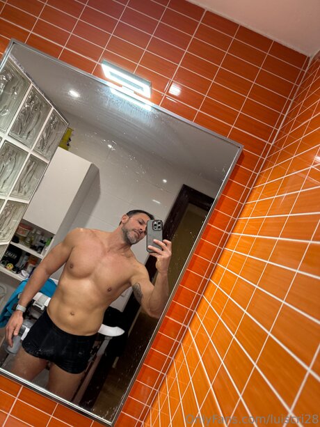 Lucri28 onlyfans xxx