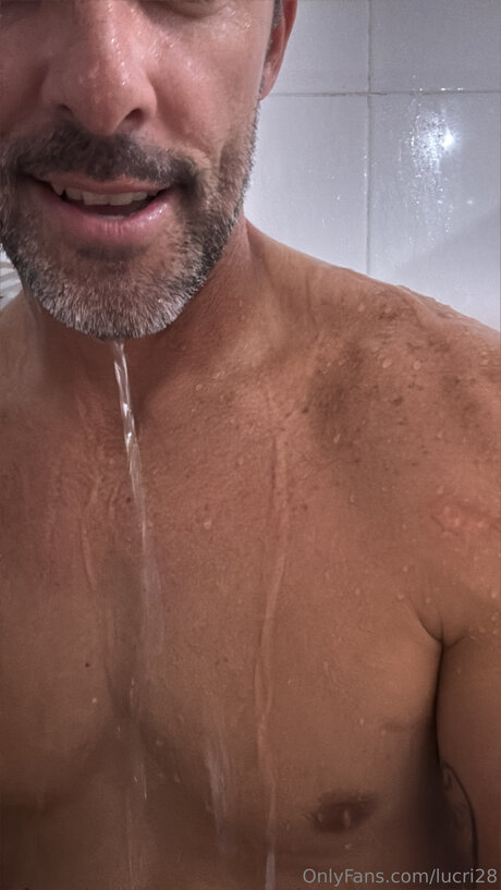 Lucri28 onlyfans gratis