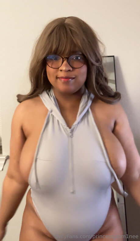 Princessjasm1nee leaked onlyfans photos