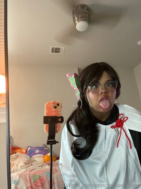 Princessjasm1nee onlyfans gratis