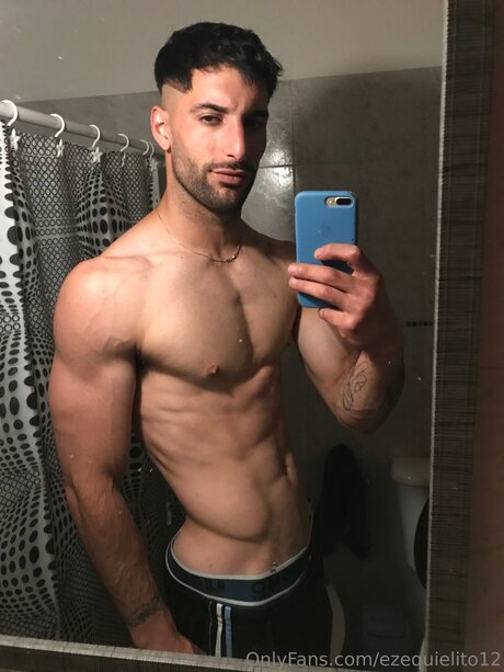 Ezequielito12 only fans pic