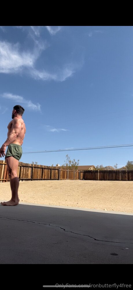 Ironbutterfly4free only fans