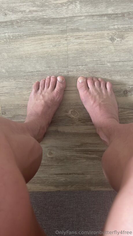 Ironbutterfly4free onlyfans tits