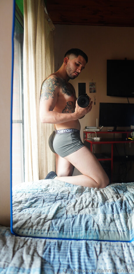 Tommartin995 only fans leaks porn