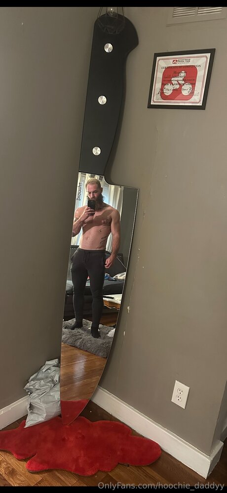 Hoochie Daddyy onlyfans nude leaks