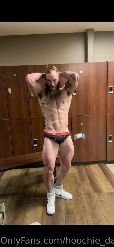 Hoochie Daddyy onlyfans leaked