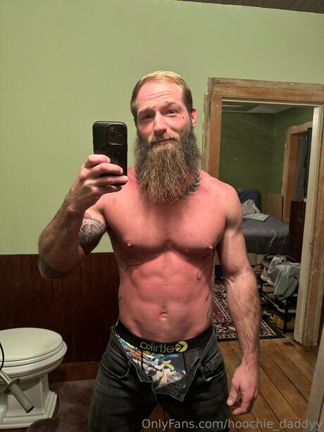 Hoochie Daddyy nude leak onlyfans