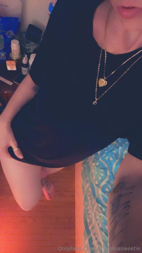 black bbw onlyfans sexy nude depiction