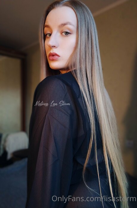 Lisastorm onlyfans lean