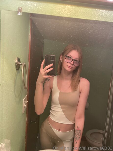 Elizarowe8383 onlyfans explicit content