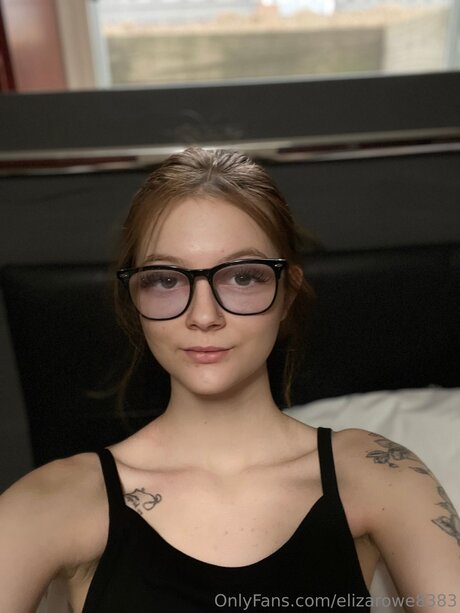 Elizarowe8383 leaked only fans porn