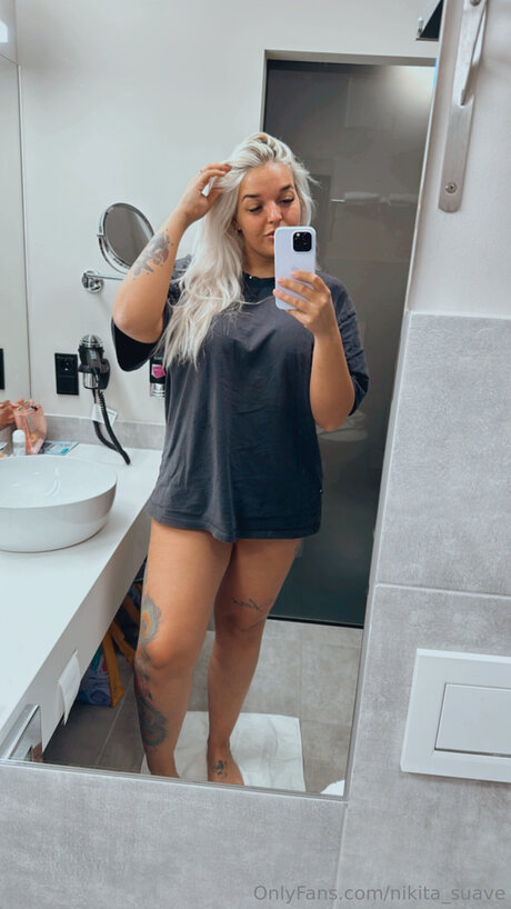 Nikita Suave nude leaks onlyfans