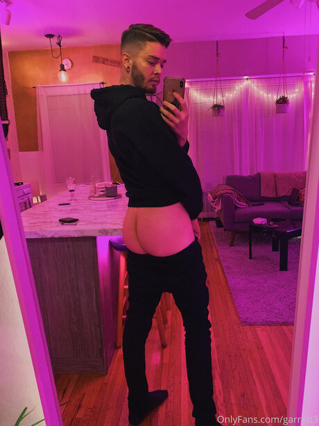 Garrett3 onlyfans leak naked