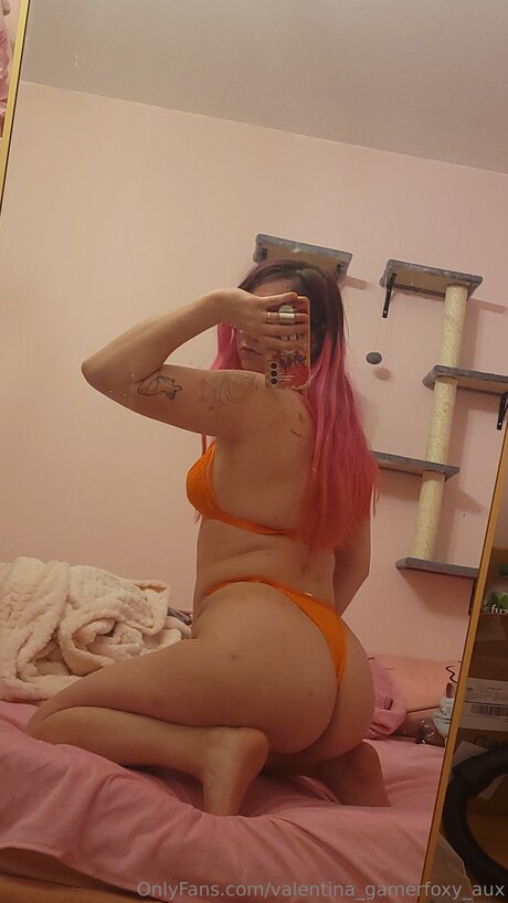 hotwife onlyfans hot sex selfie