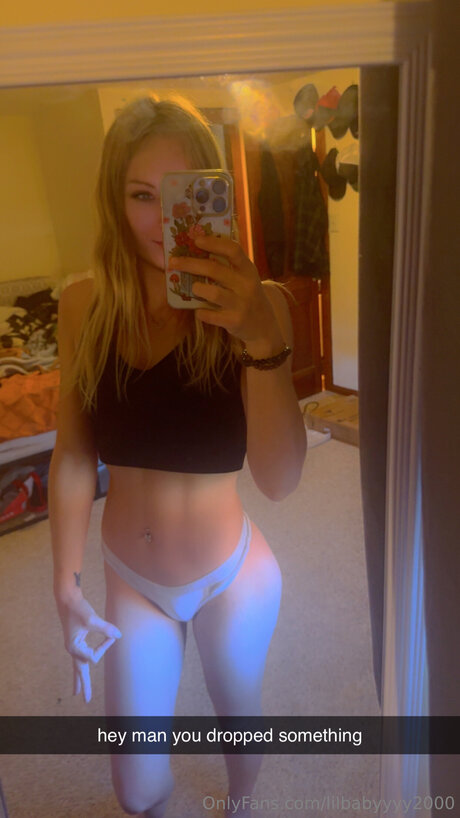 Lilbabyyyy2000 onlyfans nude leaks
