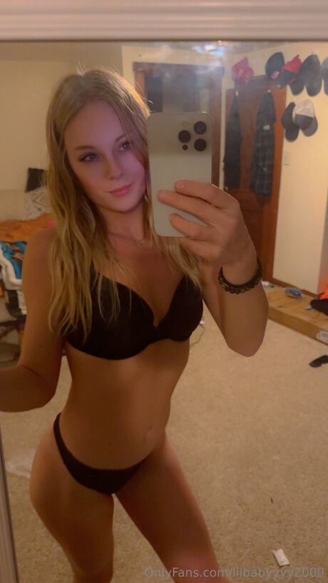 Lilbabyyyy2000 onlyfans pics leaked