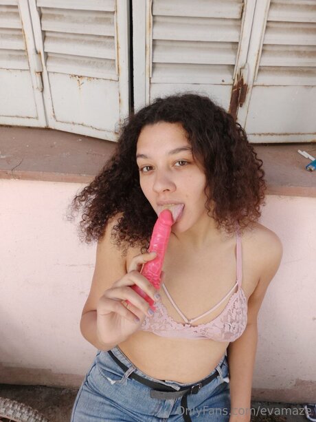 Evamaze free onlyfans