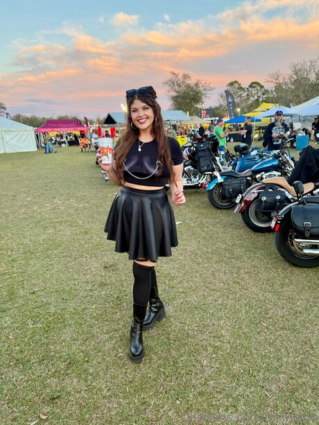 Msmiabb only fans naked