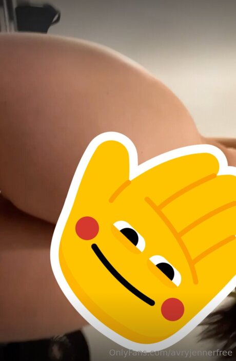 Avryjennerfree nude onlyfans leaks