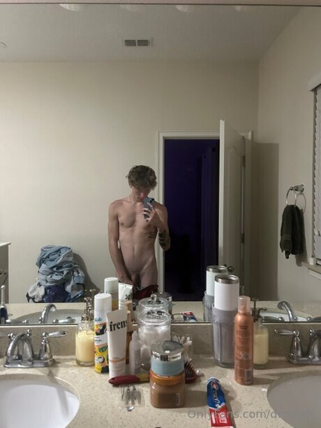 Drizzyoj onlyfans nude content