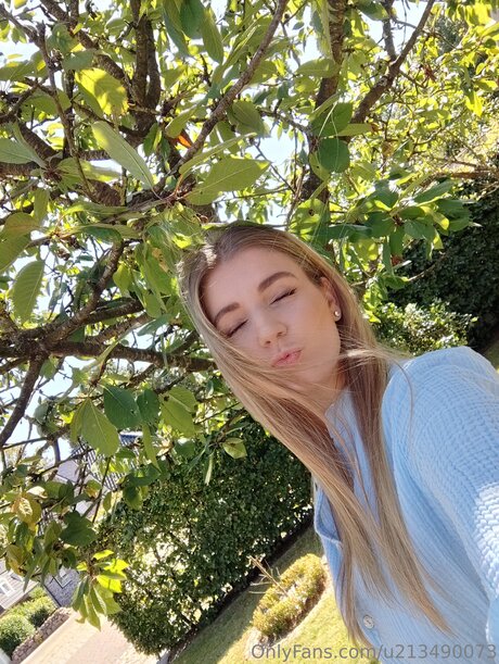 Nina Bella only fans naked