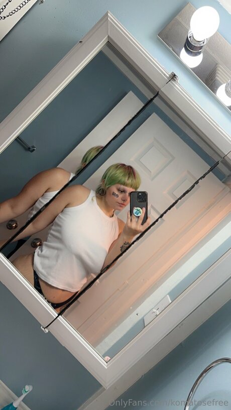 Lydiainthebones  candids